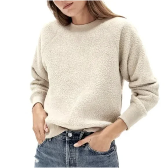 Everlane Sweaters - Everlane ReNew Women's Sherpa Oat Fleece Raglan Long Sleeve Sweatshirt Medium